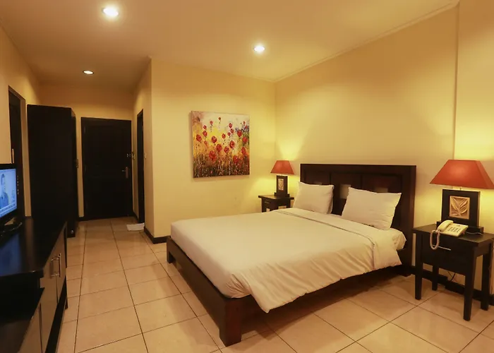 Intansari Hotel