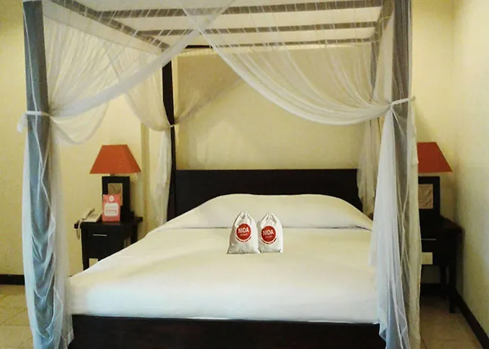 Intansari Hotel 2*